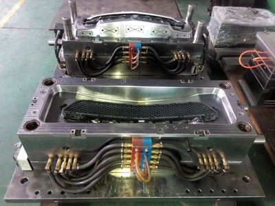 汽车保险杠模具加工制造厂家 注塑模具定制工厂 质优价平