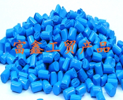 PET色母料在汽车塑件中的应用与发展